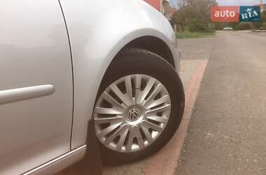 Хэтчбек Volkswagen Golf 2006 в 