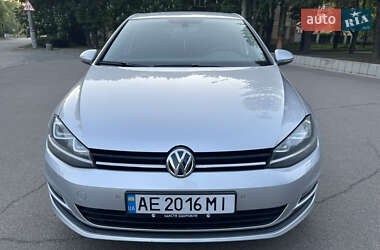 Хэтчбек Volkswagen Golf 2014 в Кривом Роге