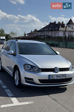 Універсал Volkswagen Golf 2015 в Львові