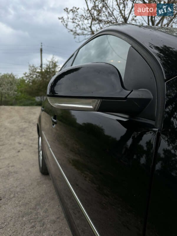 Хэтчбек Volkswagen Golf 2008 в Липовце