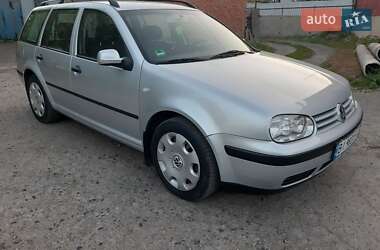 Универсал Volkswagen Golf 2000 в Хороле