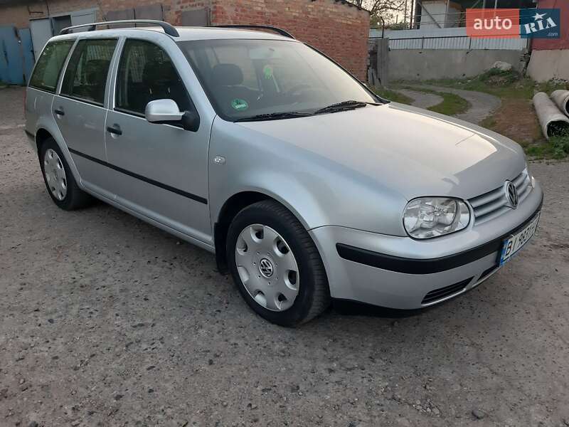 Универсал Volkswagen Golf 2000 в 