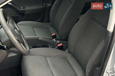 Хэтчбек Volkswagen Golf 2006 в 