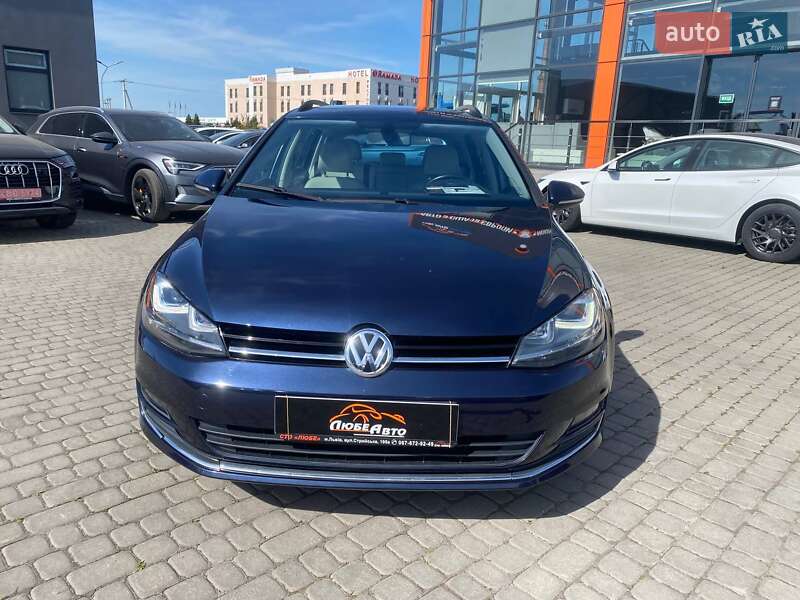 Універсал Volkswagen Golf 2016 в Львові