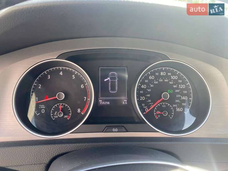 Універсал Volkswagen Golf 2016 в Львові