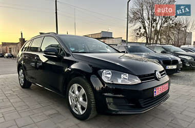 Універсал Volkswagen Golf 2016 в 