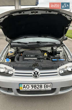 Хэтчбек Volkswagen Golf 1998 в 
