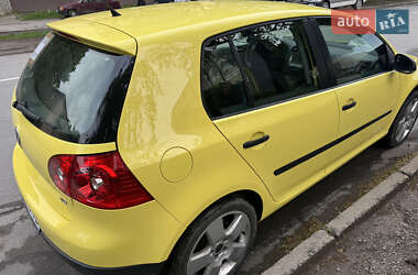 Хэтчбек Volkswagen Golf 2008 в 