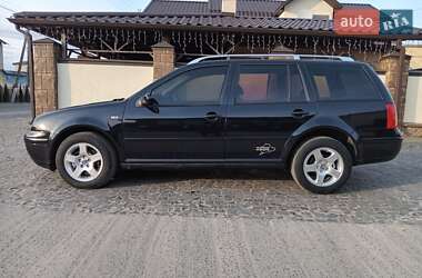 Універсал Volkswagen Golf 2000 в Вараші