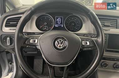 Універсал Volkswagen Golf 2015 в 