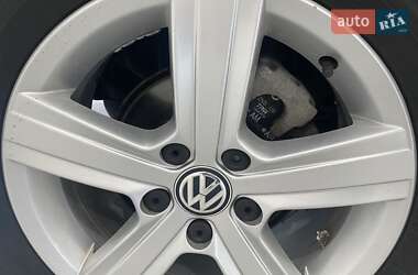 Універсал Volkswagen Golf 2015 в 