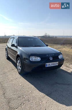 Хэтчбек Volkswagen Golf 1999 в Ичне