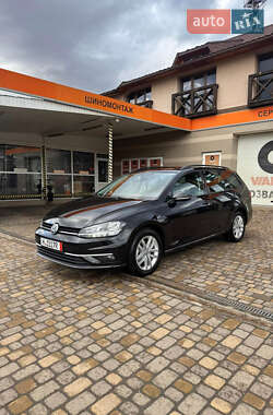 Універсал Volkswagen Golf 2020 в 
