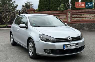 Хэтчбек Volkswagen Golf 2009 в Виннице