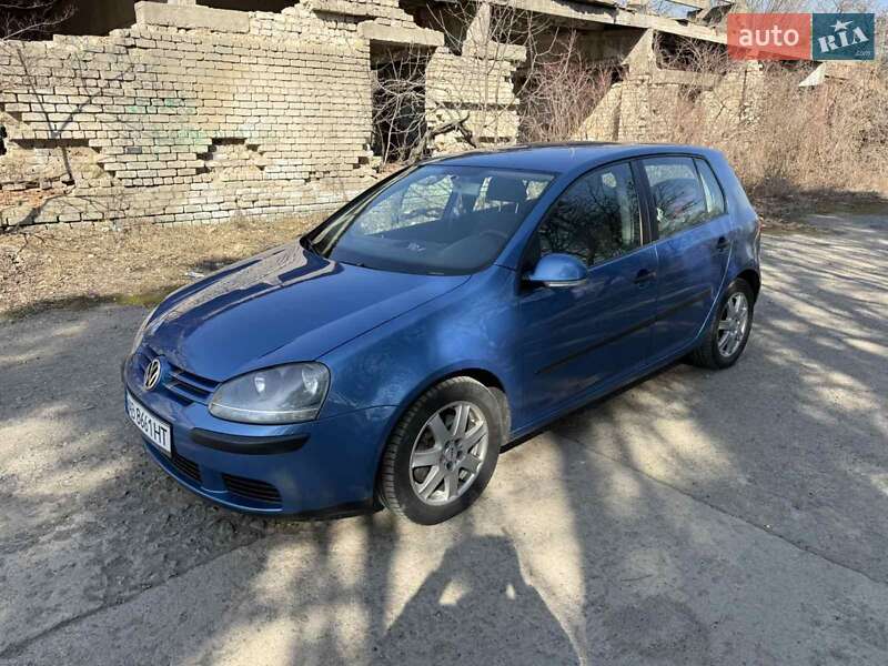 Volkswagen Golf 2003