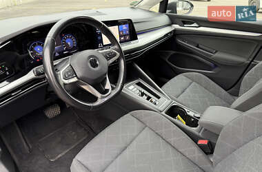 Универсал Volkswagen Golf 2021 в 