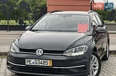 Універсал Volkswagen Golf 2020 в 