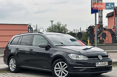 Універсал Volkswagen Golf 2020 в 