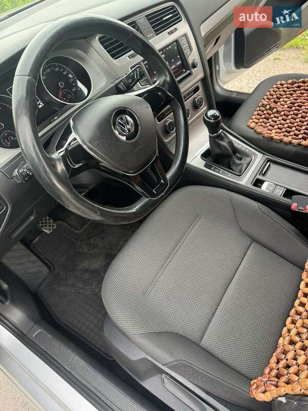 Универсал Volkswagen Golf 2016 в Львове фото 17 Универсал Volkswagen Golf 2016 в Львове