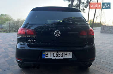 Хэтчбек Volkswagen Golf 2011 в 