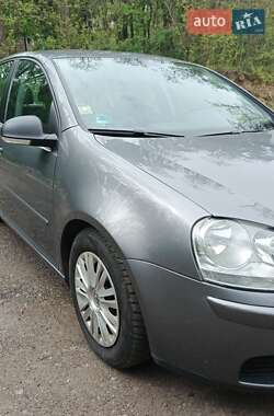 Хетчбек Volkswagen Golf 2007 в 
