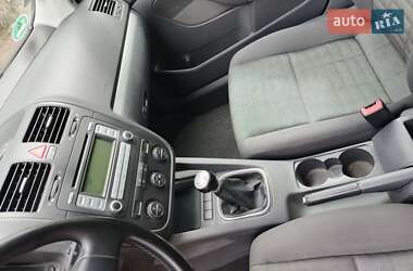Хетчбек Volkswagen Golf 2007 в 