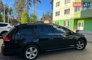 Універсал Volkswagen Golf 2019 в 