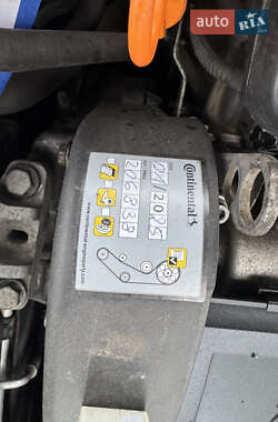 Хетчбек Volkswagen Golf 2011 в 