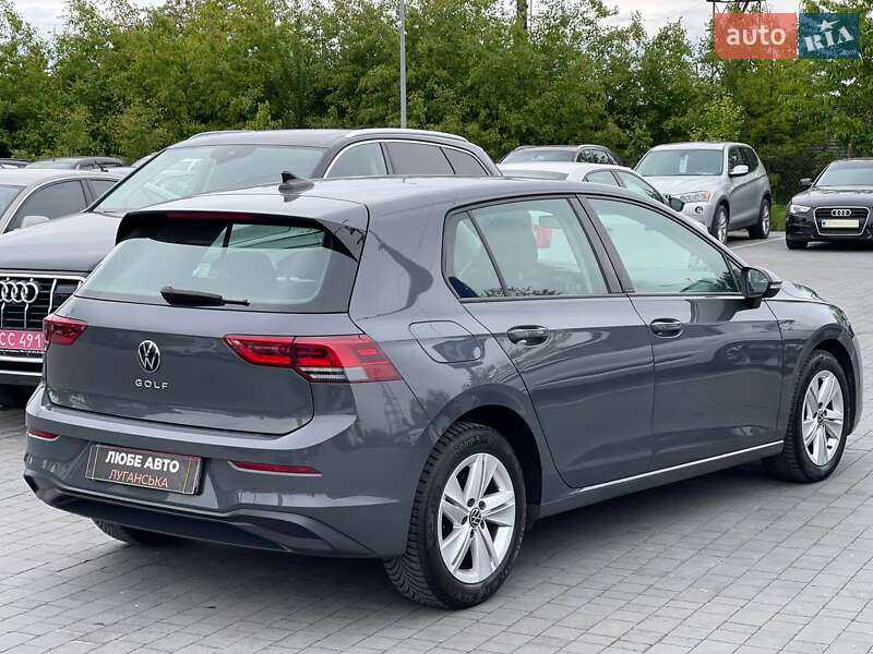 Хетчбек Volkswagen Golf 2020 в Львові