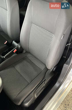 Універсал Volkswagen Golf 2010 в 