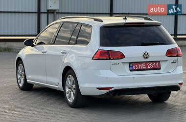 Універсал Volkswagen Golf 2014 в 