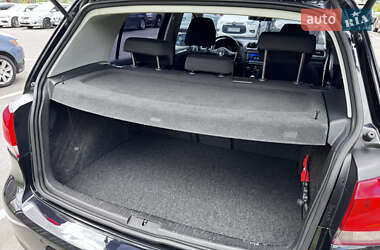Хетчбек Volkswagen Golf 2010 в 