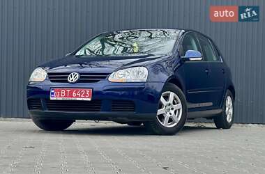 Хэтчбек Volkswagen Golf 2006 в 