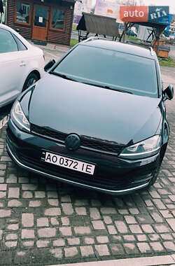 Универсал Volkswagen Golf 2015 в 