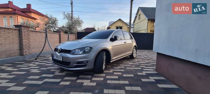 Хэтчбек Volkswagen Golf 2013 в Коломые