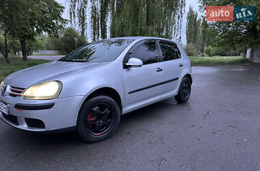 Хетчбек Volkswagen Golf 2004 в Полтаві
