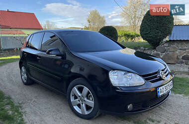 Хэтчбек Volkswagen Golf 2008 в Перечине