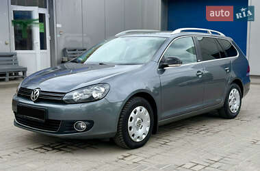 Універсал Volkswagen Golf 2012 в Тернополі