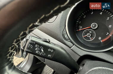Універсал Volkswagen Golf 2012 в 