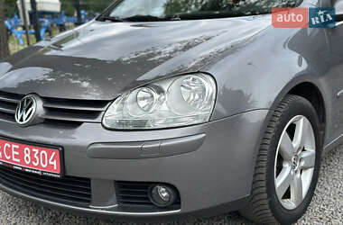 Хэтчбек Volkswagen Golf 2008 в 