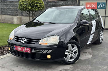 Хэтчбек Volkswagen Golf 2008 в Львове