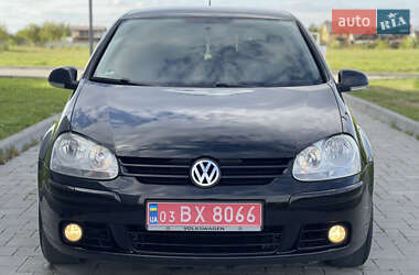 Хэтчбек Volkswagen Golf 2008 в 