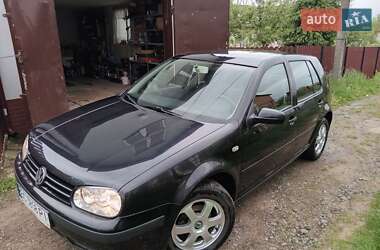 Хэтчбек Volkswagen Golf 2001 в Ходорове