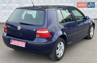 Хэтчбек Volkswagen Golf 2000 в Киеве