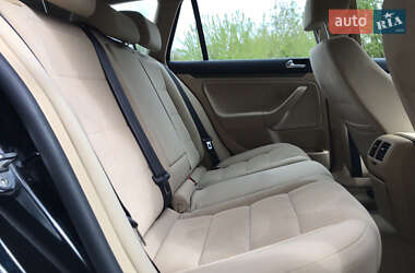 Універсал Volkswagen Golf 2008 в 