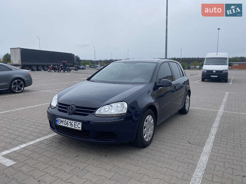 Volkswagen Golf 2004