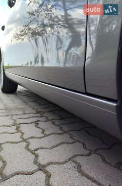 Хетчбек Volkswagen Golf 2012 в 