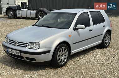 Хэтчбек Volkswagen Golf 1999 в Калуше