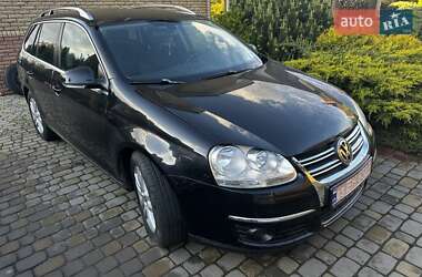 Универсал Volkswagen Golf 2009 в Луцке