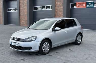 Хэтчбек Volkswagen Golf 2010 в 